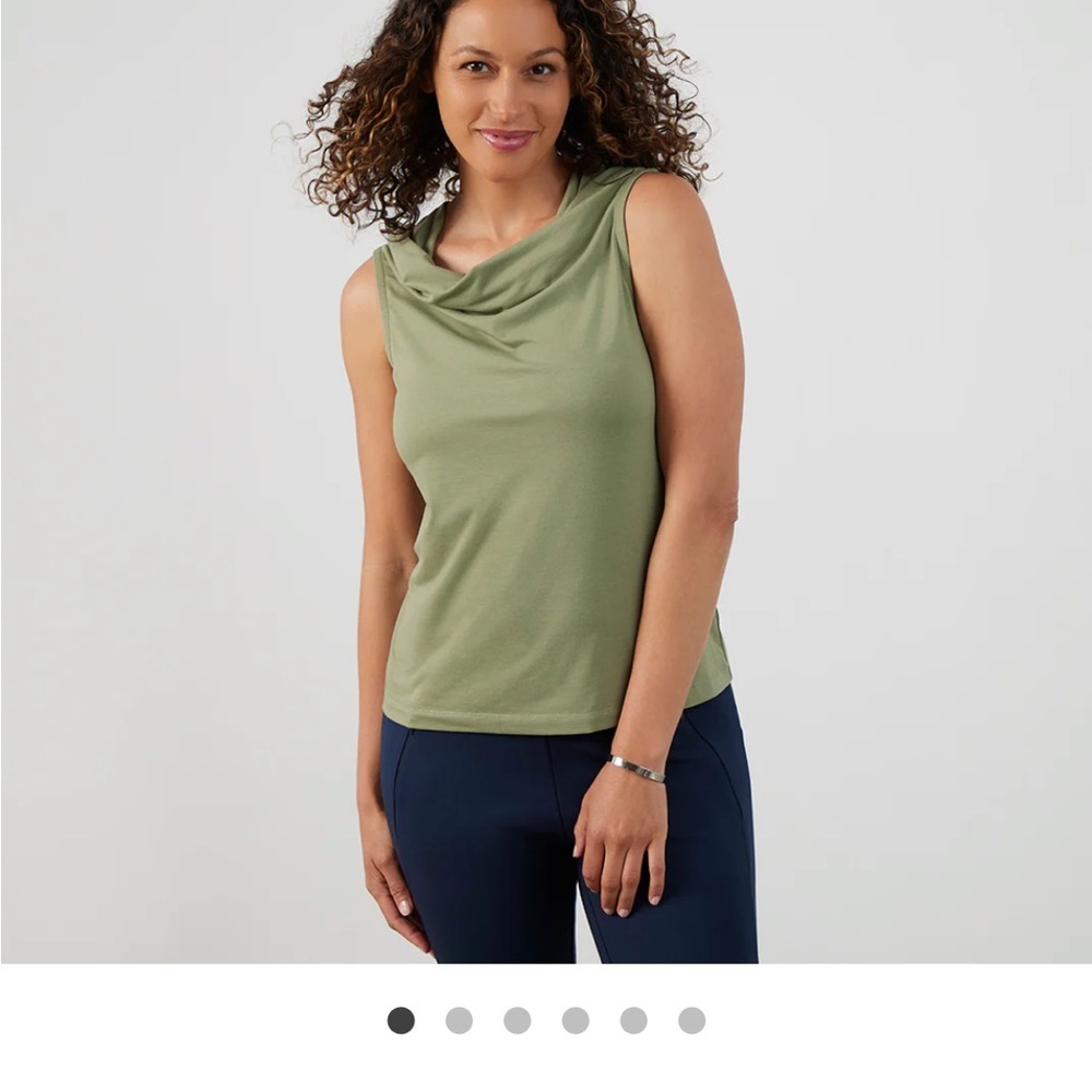 Bluffworks Green Sleeveless Cowl Neck Top size small NWT